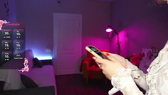 Snapshot of SpiceJessy chatting on February 2026 08:10:01 AM SpiceJessy online show from February 2026 08:10:01 AM