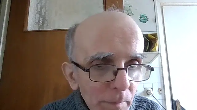 Snapshot of mariusica1@xh chatting on February 2026 10:58:02 AM mariusica1xh online show from February 2026 10:58:02 AM