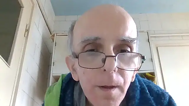 Snapshot of mariusica1@xh chatting on February 2026 11:25:01 AM mariusica1xh online show from February 2026 11:25:01 AM