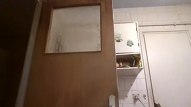 Snapshot of mariusica1@xh chatting on March 2026 12:46:02 AM mariusica1xh online show from March 2026 12:46:02 AM