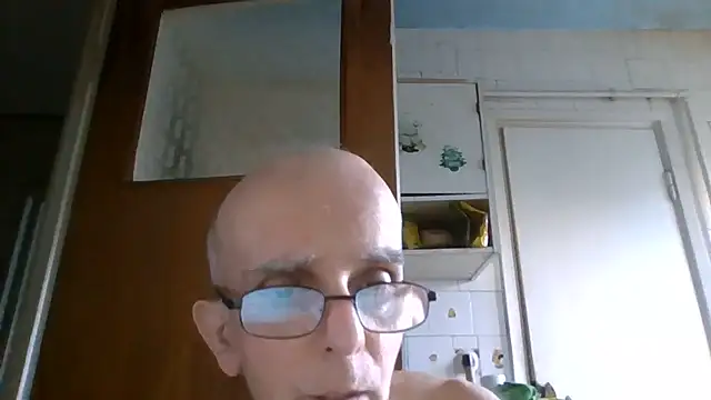 mariusica1xh online show from June 2026 04:44:01 PM