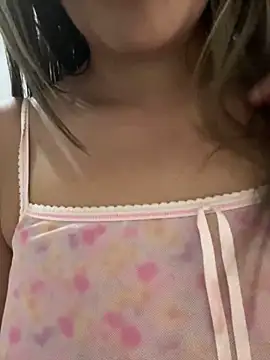 Gabizinhagirls online show from April 2026 04:19:01 PM