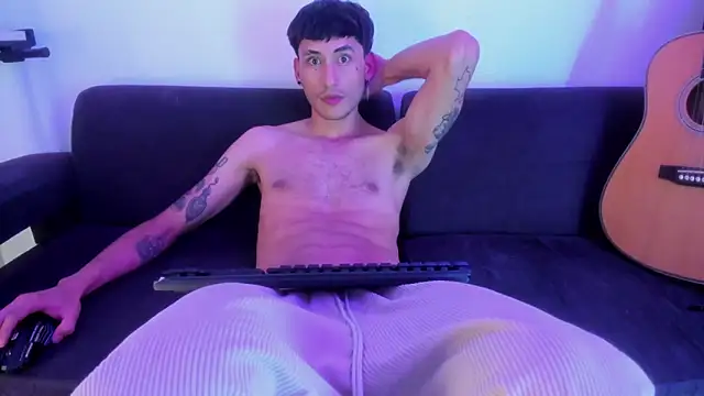 Henrikk senn online show from January 2026 10:51:01 AM