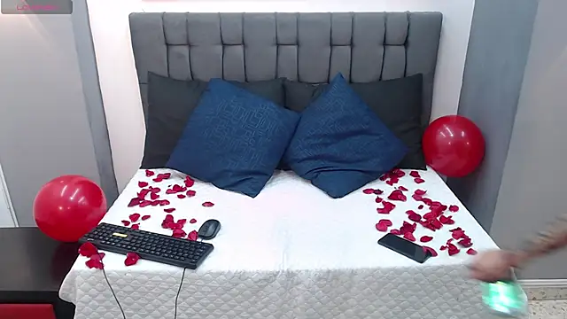 Venus medussa online show from February 2025 07:54:02 PM