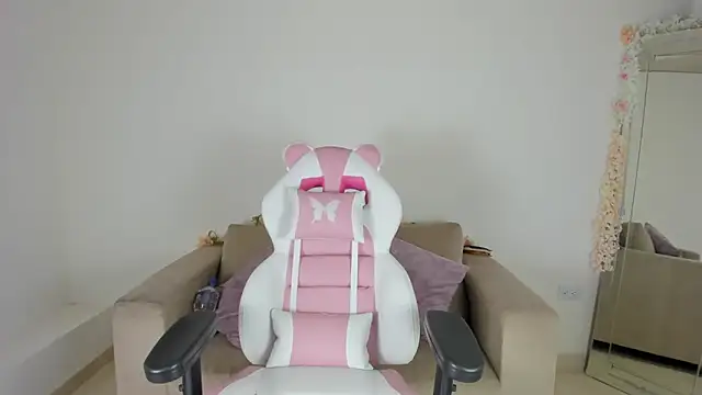 Charlotte cowell sub1  online show from January 2025 11:20:01 PM