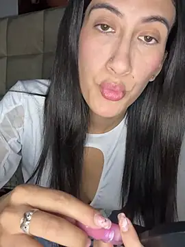 SamanthaVillamil online show from March 2026 03:39:02 AM