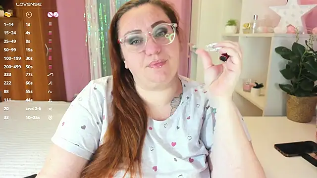 lovely adelle online show from December 2024 07:39:02 AM