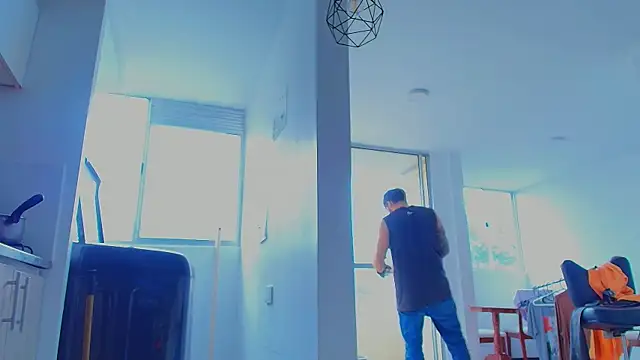 Snapshot of thomas_gun chatting on March 2026 08:22:02 PM thomas gun online show from March 2026 08:22:02 PM