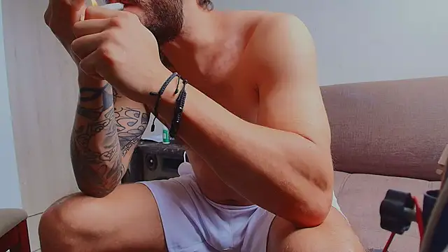 thomas gun online show from April 2026 03:57:01 PM