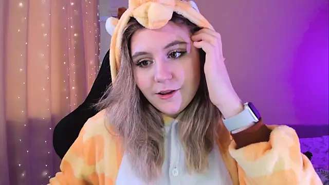 Diana Flower online show from February 2025 10:32:02 AM