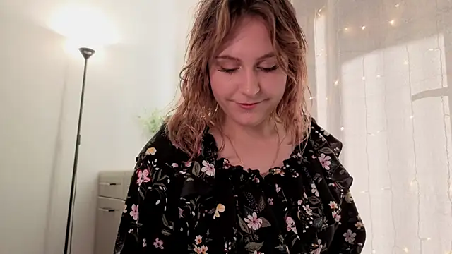 Diana Flower online show from September 2025 10:31:01 AM