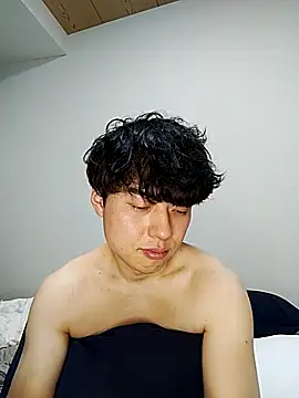 whitebriefboy online show from February 2025 08:18:01 PM