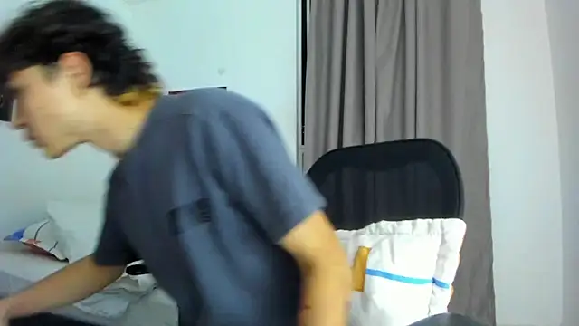 Joe23   online show from October 2025 02:12:02 AM