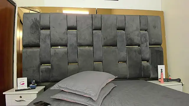 Natty189 online show from January 2025 09:17:01 PM