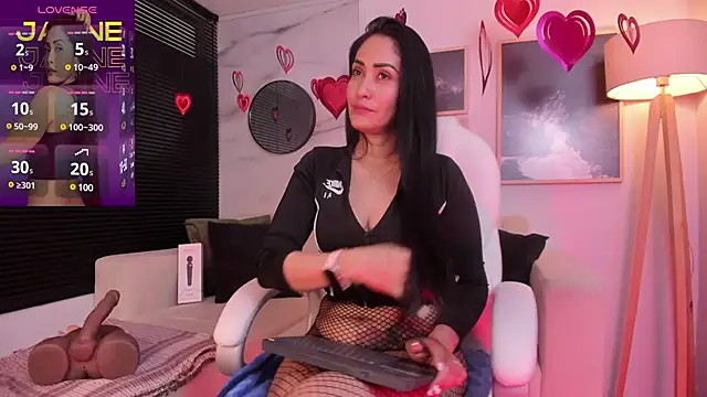 Janne lee online show from February 2025 09:57:01 PM