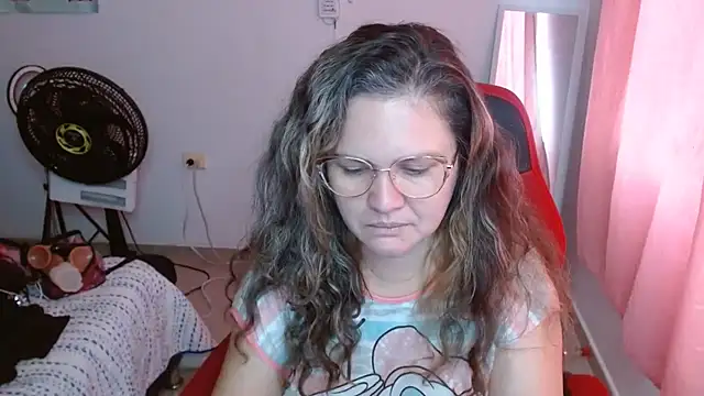 helenca43 online show from October 2025 12:34:02 PM