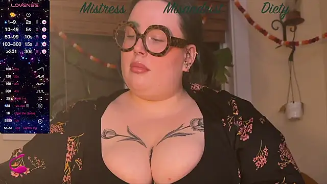 Snapshot of MissBika chatting on January 2025 04:21:01 AM MissBika online show from January 2025 04:21:01 AM