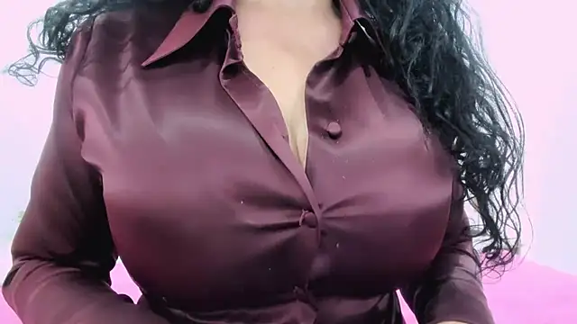 Snapshot of valeriasexxx chatting on April 2026 02:08:01 PM valeriasexxx online show from April 2026 02:08:01 PM