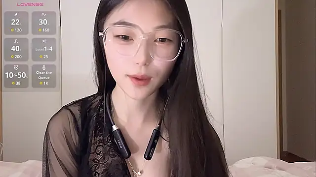 Sweet-Angel999 online show from March 2025 02:18:02 PM