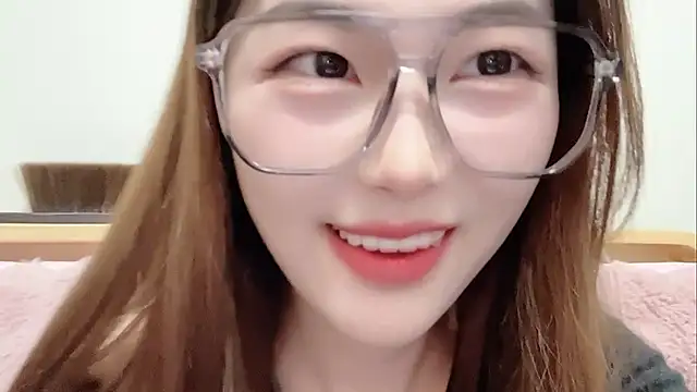 Sweet-Angel999 online show from February 2026 03:31:02 PM