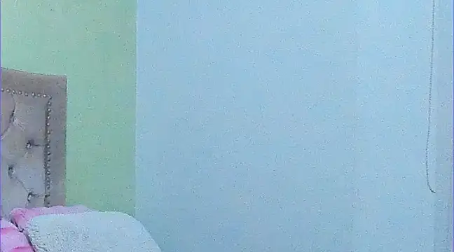 Snapshot of Luciluu20 chatting on January 2025 01:13:02 AM Luciluu20 online show from January 2025 01:13:02 AM