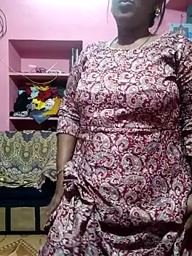 Snapshot of Renuma chatting on January 2026 07:23:01 PM Renuma online show from January 2026 07:23:01 PM