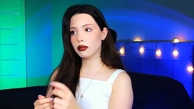 Stacy Gonzales  online show from February 2025 09:32:01 AM