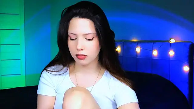 Stacy Gonzales  online show from March 2025 09:29:02 AM