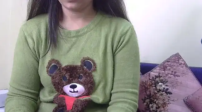 WildRuhi20 online show from January 2025 04:15:01 AM