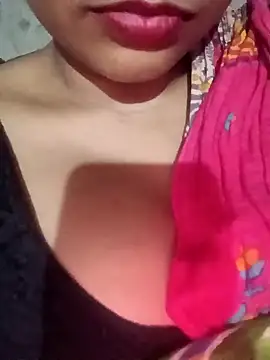 Snapshot of Wifesuman40 chatting on January 2025 05:16:01 PM Wifesuman40 online show from January 2025 05:16:01 PM