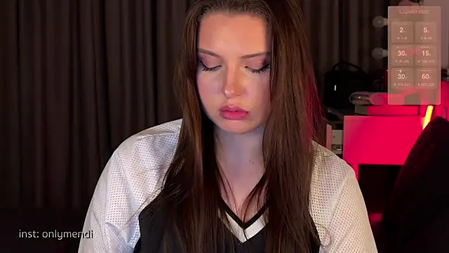 MENNDI online show from February 2025 07:46:01 PM