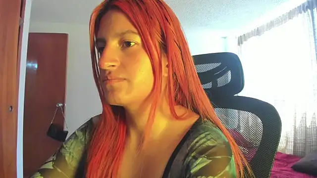 GiaRoussel online show from May 2026 05:20:02 PM