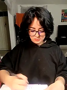 Lin-cute online show from March 2025 08:51:02 AM