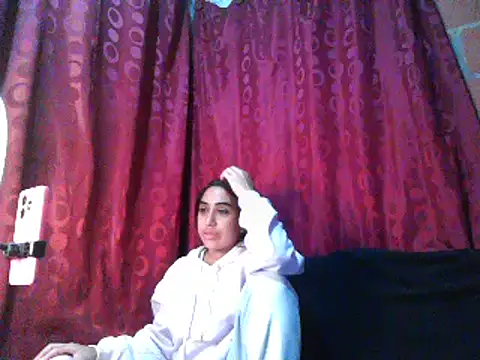 ifeelverywet andhot online show from February 2025 02:24:01 PM