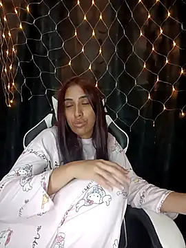 ifeelverywet andhot online show from October 2025 06:38:02 PM