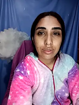 ifeelverywet andhot online show from December 2025 06:44:01 AM