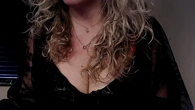 JenniLowen online show from February 2025 09:53:01 AM