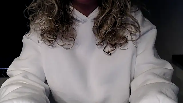 JenniLowen online show from February 2025 08:14:01 AM