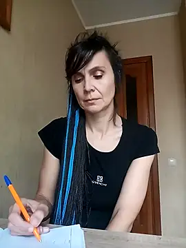 Francenia lolis online show from September 2025 06:29:02 AM