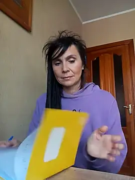 Francenia lolis online show from January 2026 10:52:01 AM