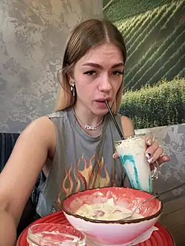 -Sexy Barbie- online show from March 2025 07:08:02 AM