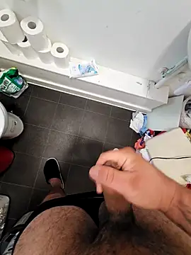 eric69 69 online show from October 2025 07:29:01 AM