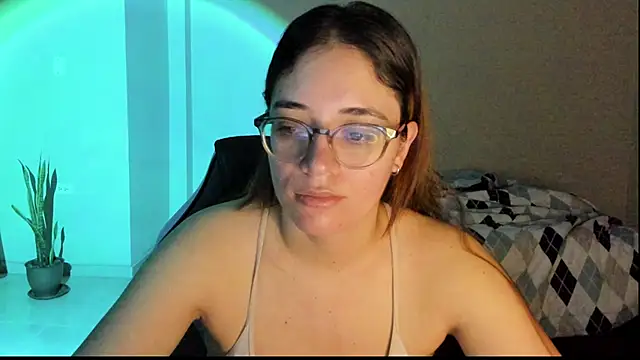 atenas 05  online show from November 2025 09:31:01 AM