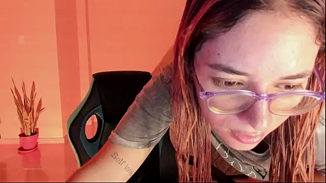 atenas 05  online show from February 2026 10:50:01 PM