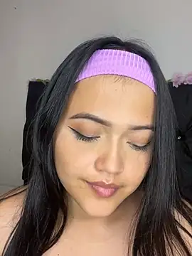 alisson carolina73 online show from February 2025 03:46:02 AM