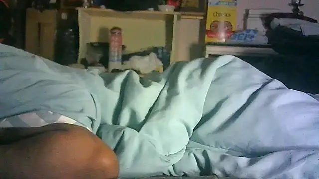 Snapshot of DI4MOND_FIR3 chatting on May 2026 10:43:01 AM DI4MOND FIR3 online show from May 2026 10:43:01 AM