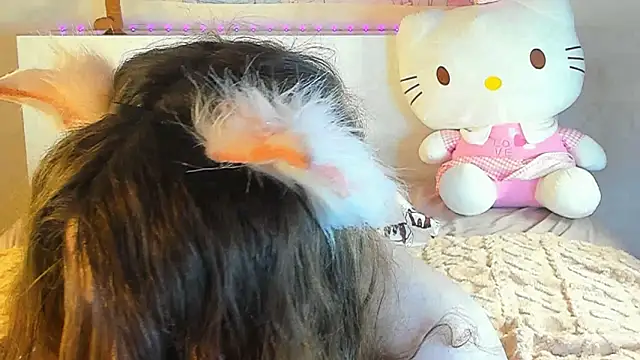 kuraii1  online show from January 2025 07:49:01 PM