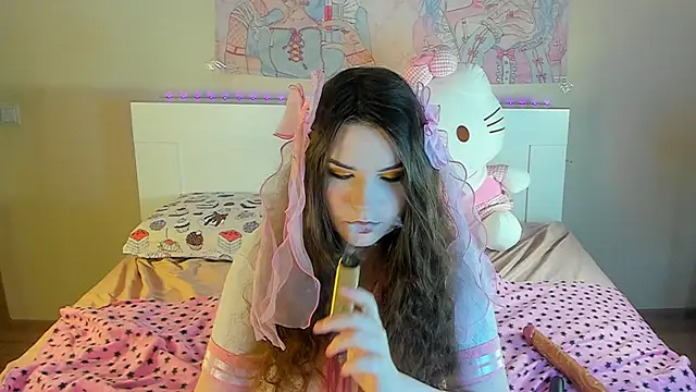 kuraii1  online show from March 2025 08:10:02 PM