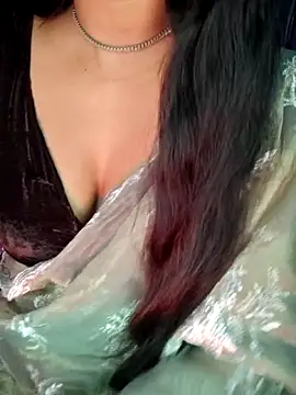 SexyAndHottie online show from October 2025 03:21:02 PM