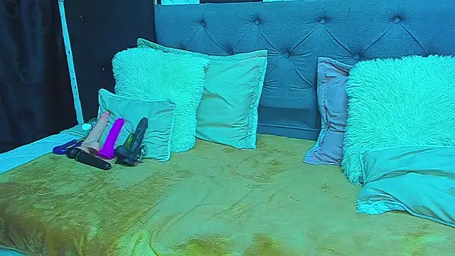 dulce celeste15 online show from March 2025 09:14:01 AM